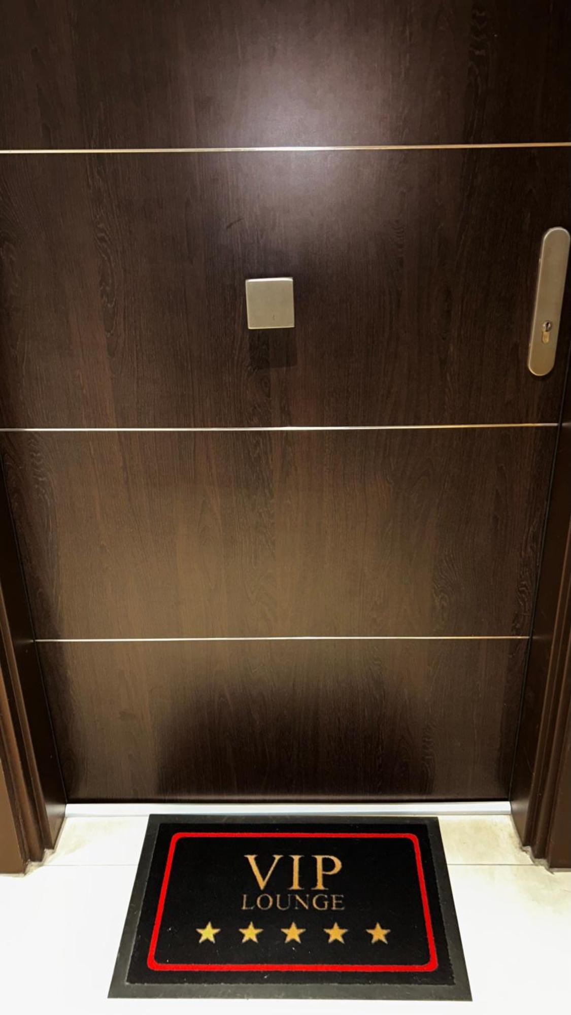 Studio Neuf - Portes De Monaco - Confort - Wifi - Clim מראה חיצוני תמונה