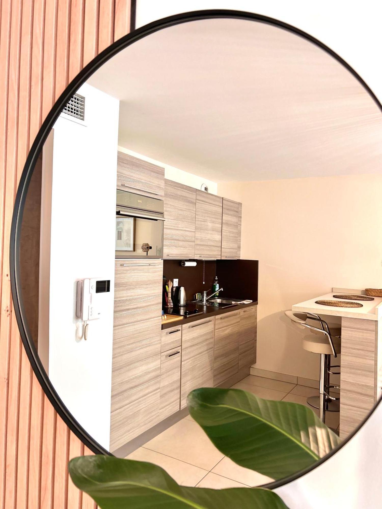 Studio Neuf - Portes De Monaco - Confort - Wifi - Clim מראה חיצוני תמונה