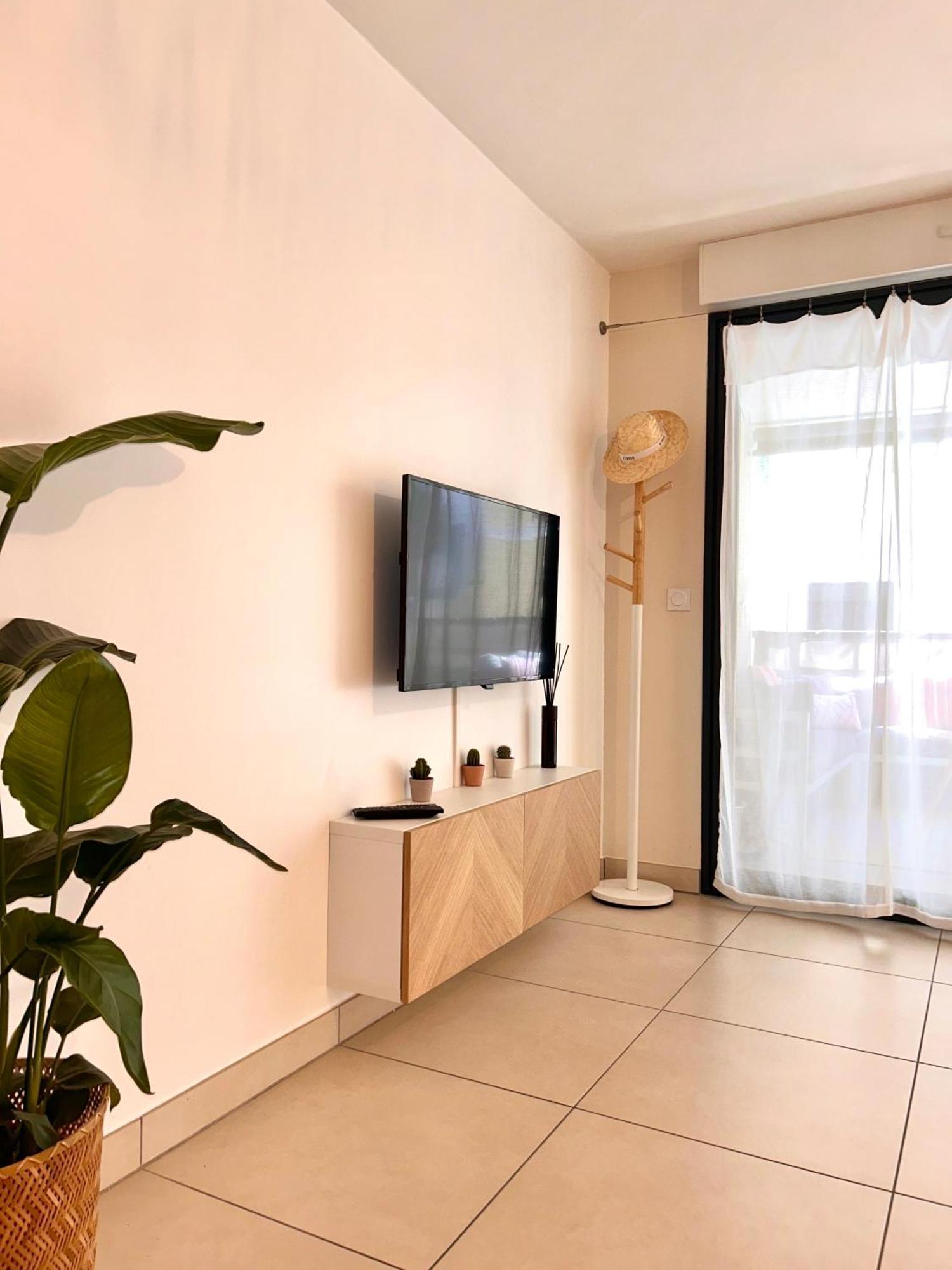 Studio Neuf - Portes De Monaco - Confort - Wifi - Clim מראה חיצוני תמונה